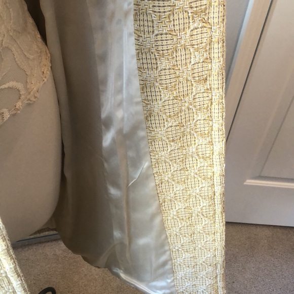 Banana Republic Coat - Picture 9 of 11